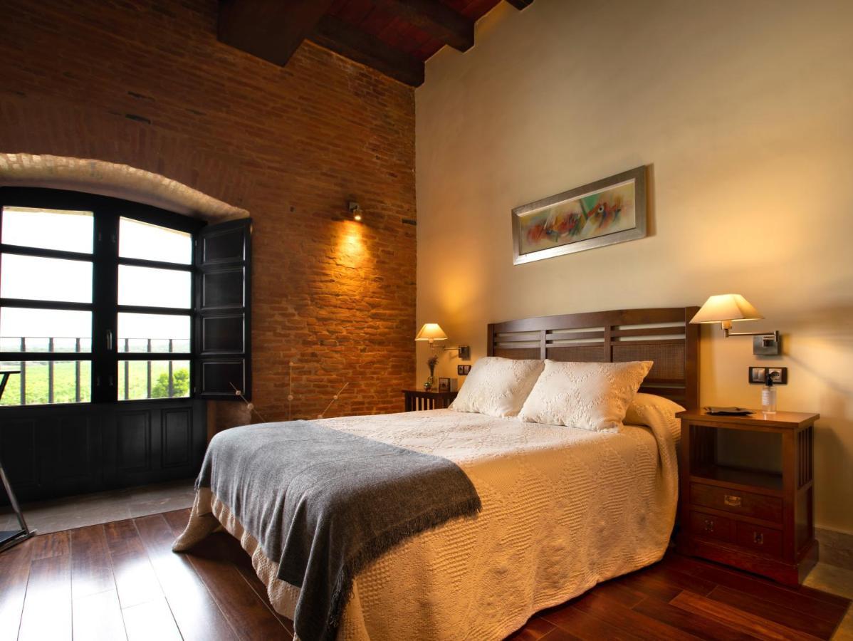 טורו Castillo De Monte La Reina Posada Real & Bodega מראה חיצוני תמונה